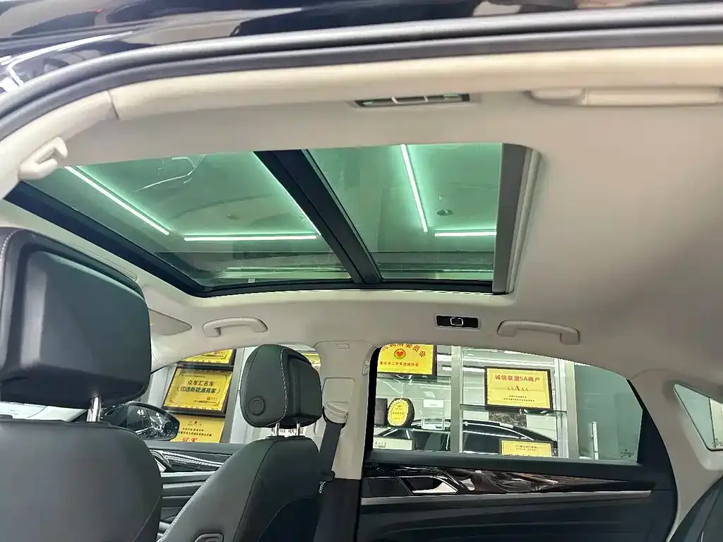 Volkswagen Passat — фото 2