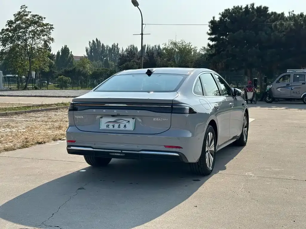 Geely Galaxy A7 EM — фото 7