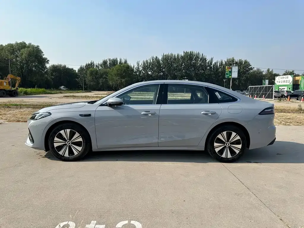 Geely Galaxy A7 EM — фото 8