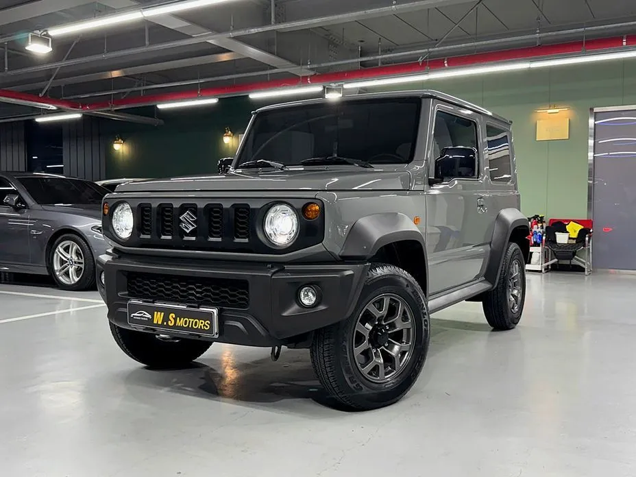 Suzuki Jimny — фото 1