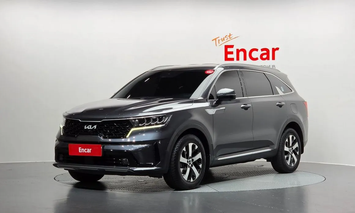 Kia Sorento — фото 1