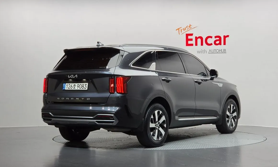 Kia Sorento — фото 4