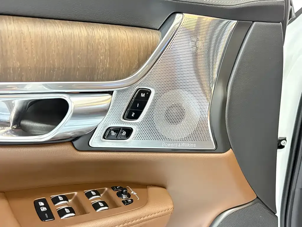 Volvo S90 — фото 3