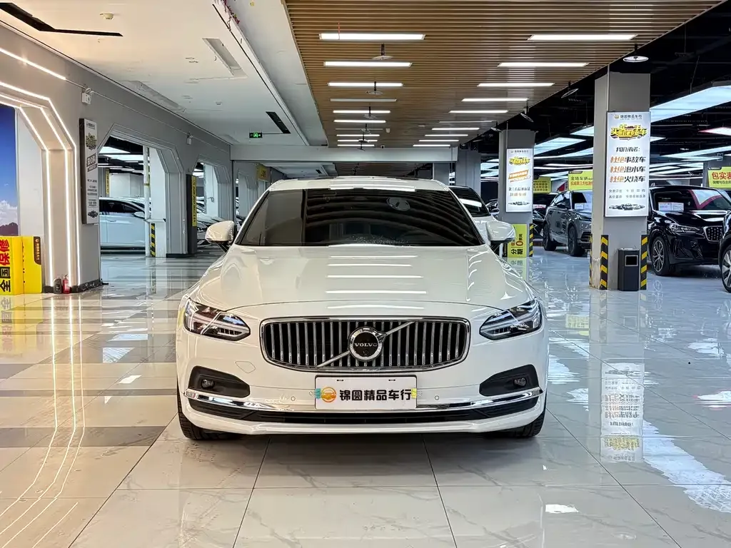Volvo S90 — фото 6