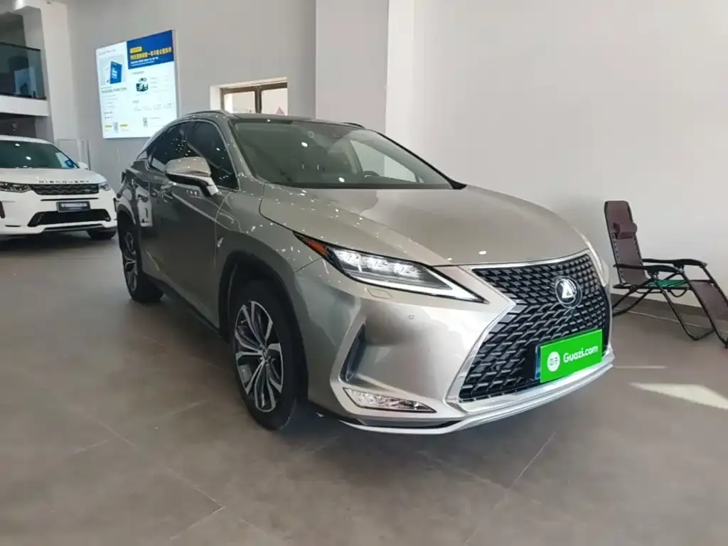 Lexus RX — фото 9