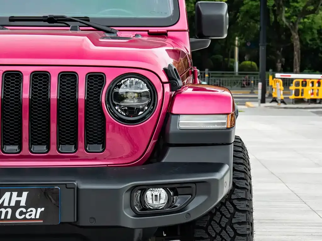Jeep Wrangler — фото 9