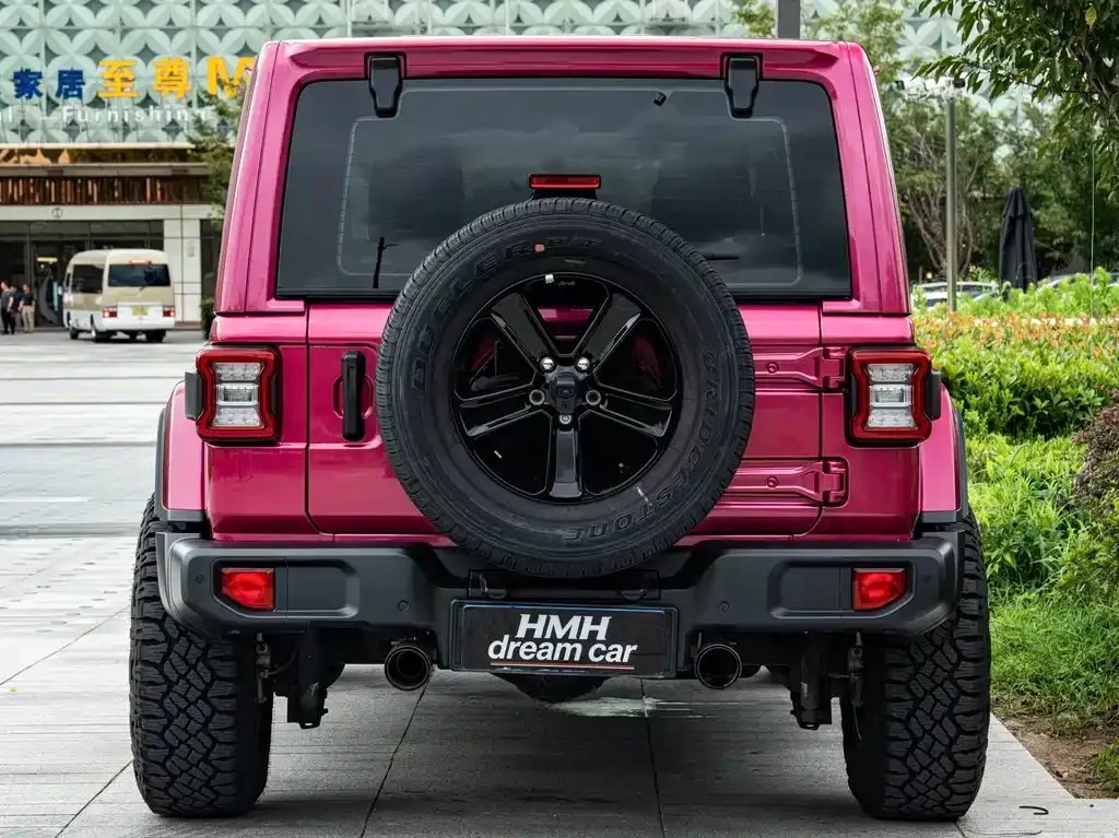Jeep Wrangler — фото 2