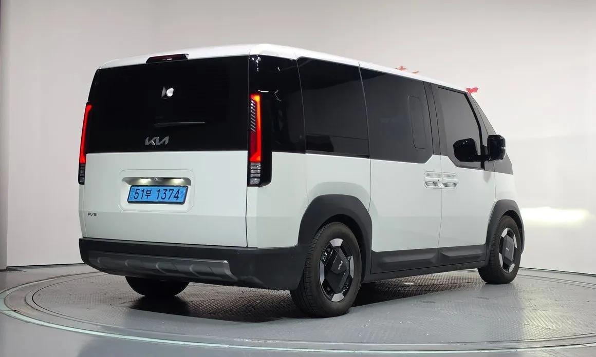 Kia PV5 — фото 4