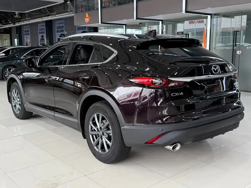 Mazda CX-4 — фото 5