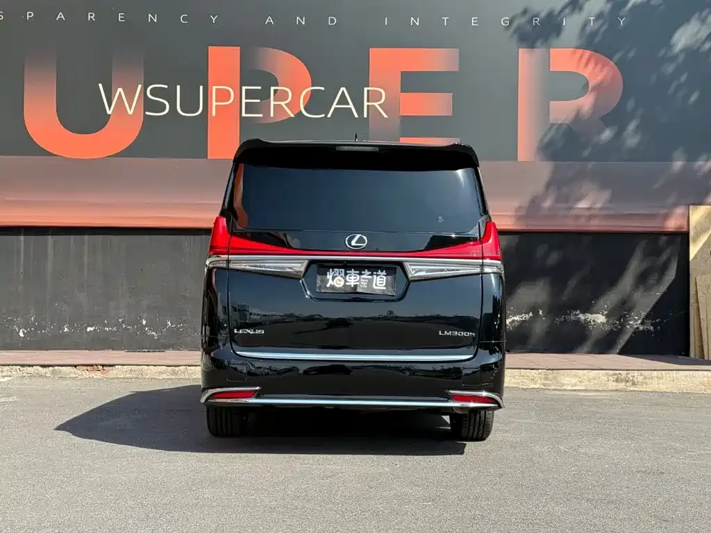Toyota Vellfire — фото 8