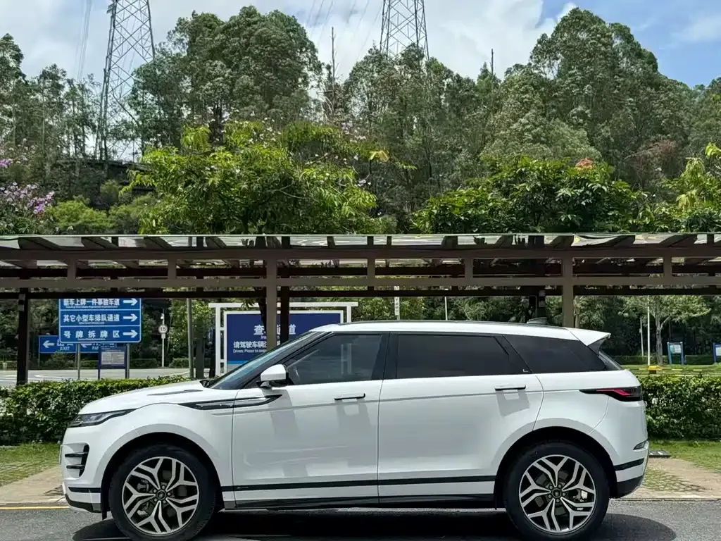 Land Rover Evoque — фото 9
