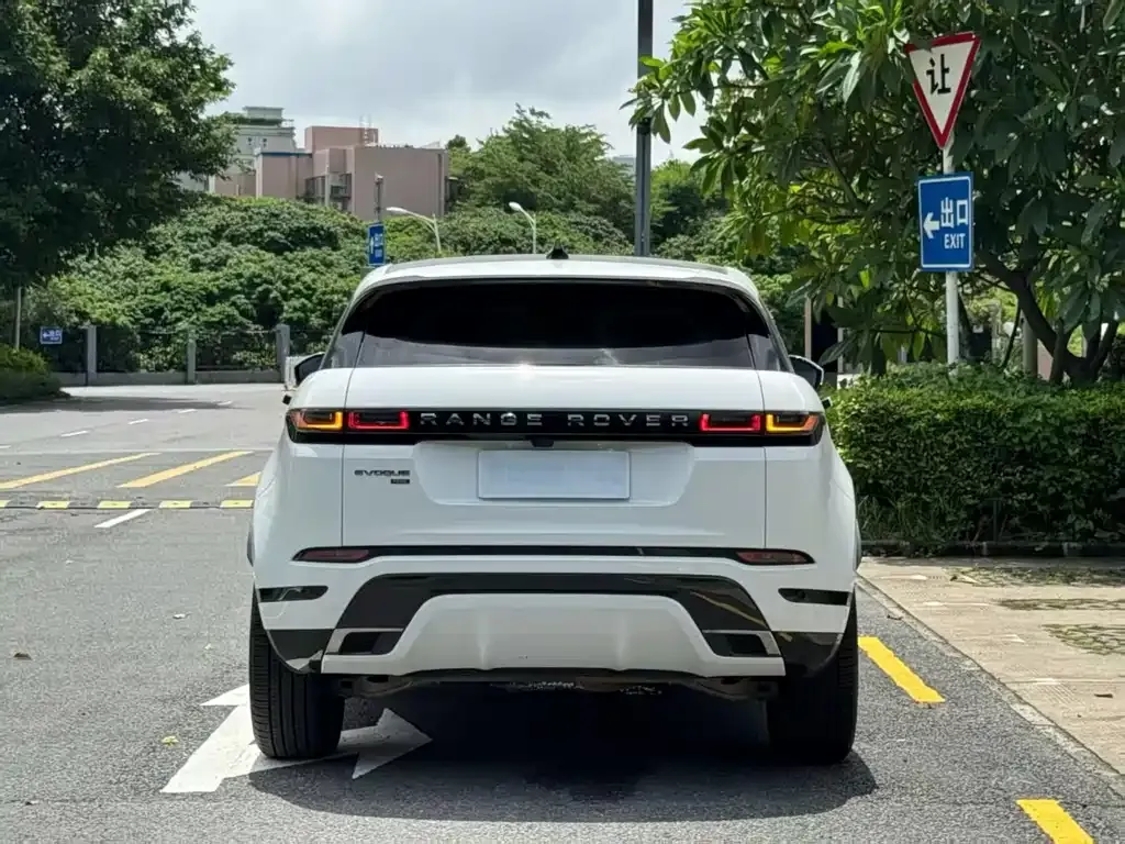 Land Rover Evoque — фото 3