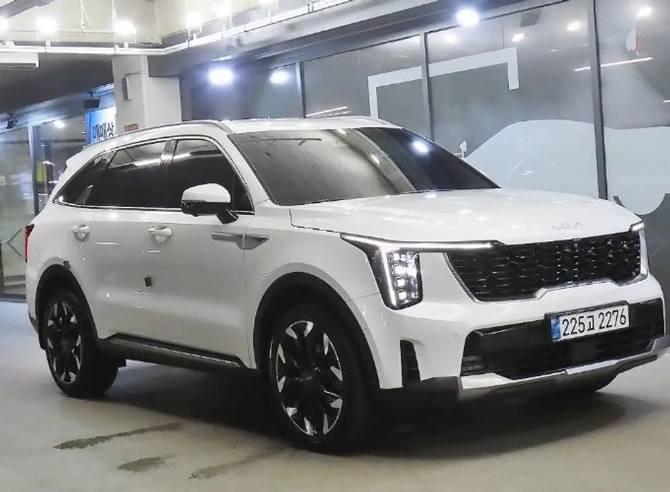 Kia Sorento — фото 1