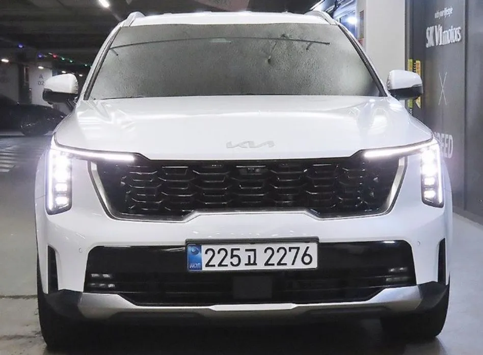 Kia Sorento — фото 8