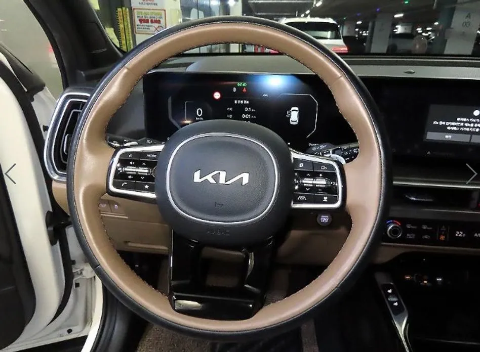 Kia Sorento — фото 6