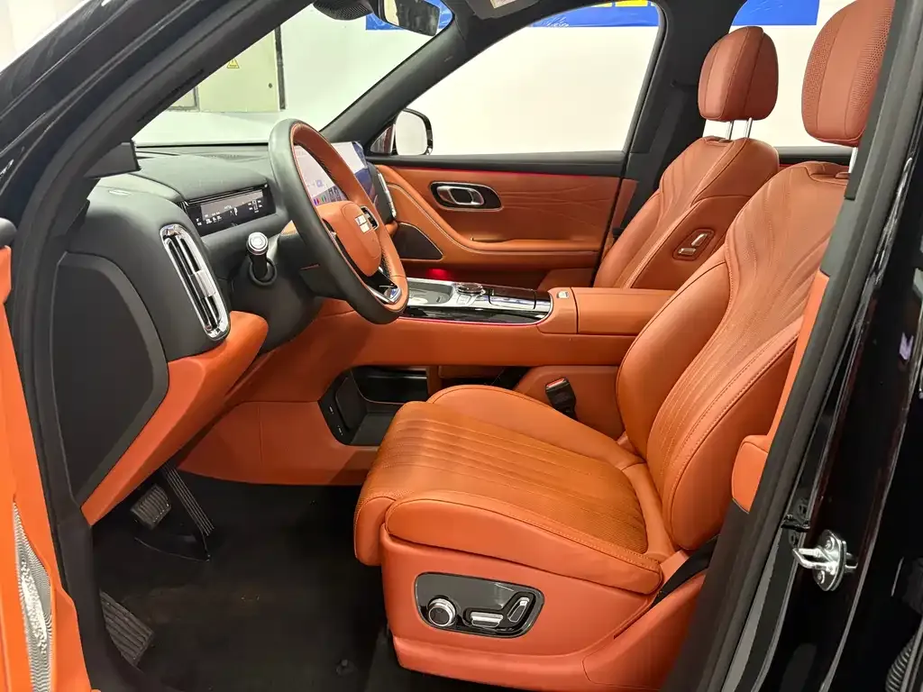 Geely Galaxy M9 — фото 10