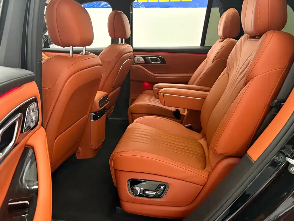 Geely Galaxy M9 — фото 4