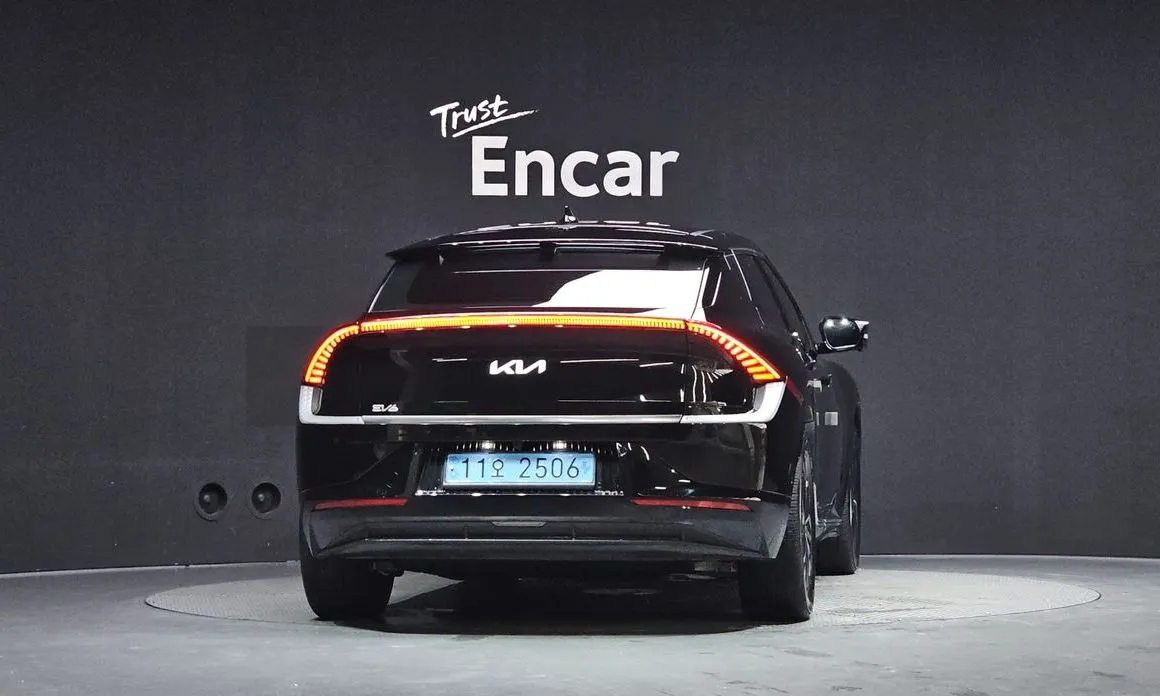 Kia EV6 — фото 7