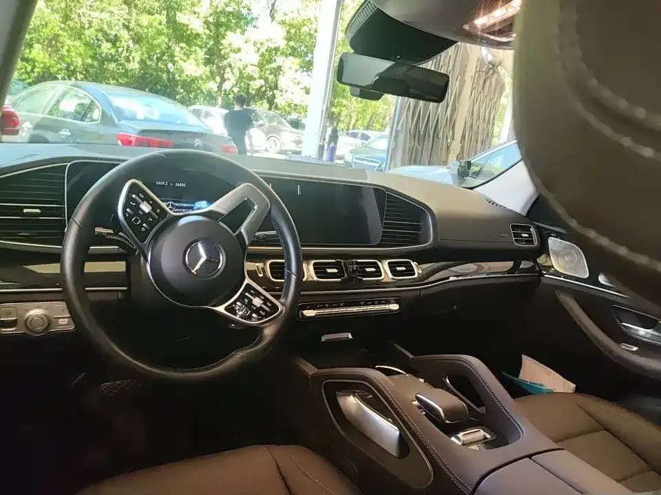 Mercedes-Benz GLE (Import) — фото 9