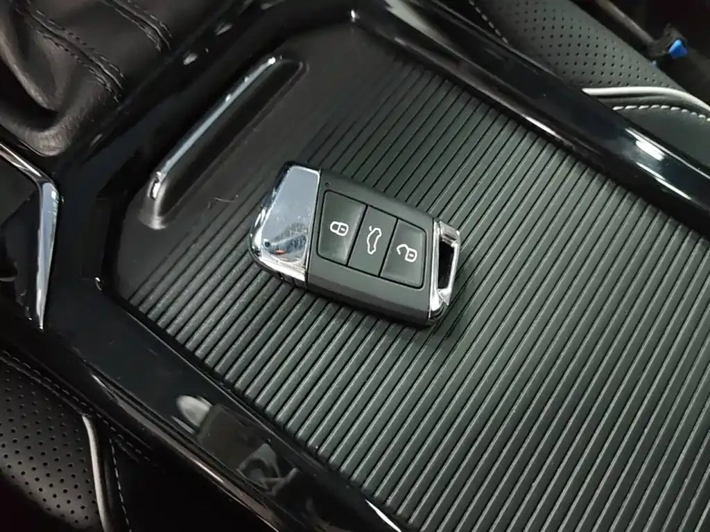Volkswagen Passat — фото 3