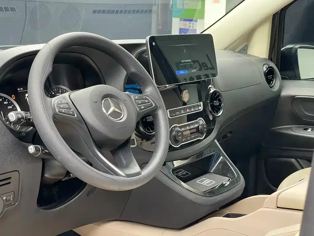 Mercedes-Benz Vito — фото 10