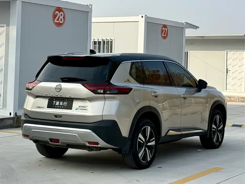 Nissan X-Trail — фото 2