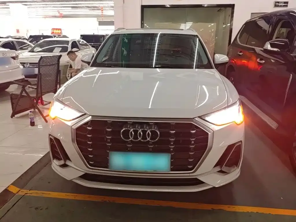 Audi Q3 — фото 7
