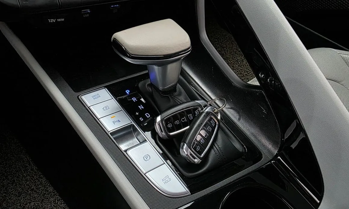 Hyundai AVANTE — фото 6