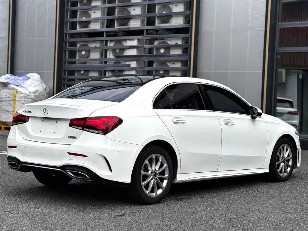 Mercedes-Benz A-Class — фото 3