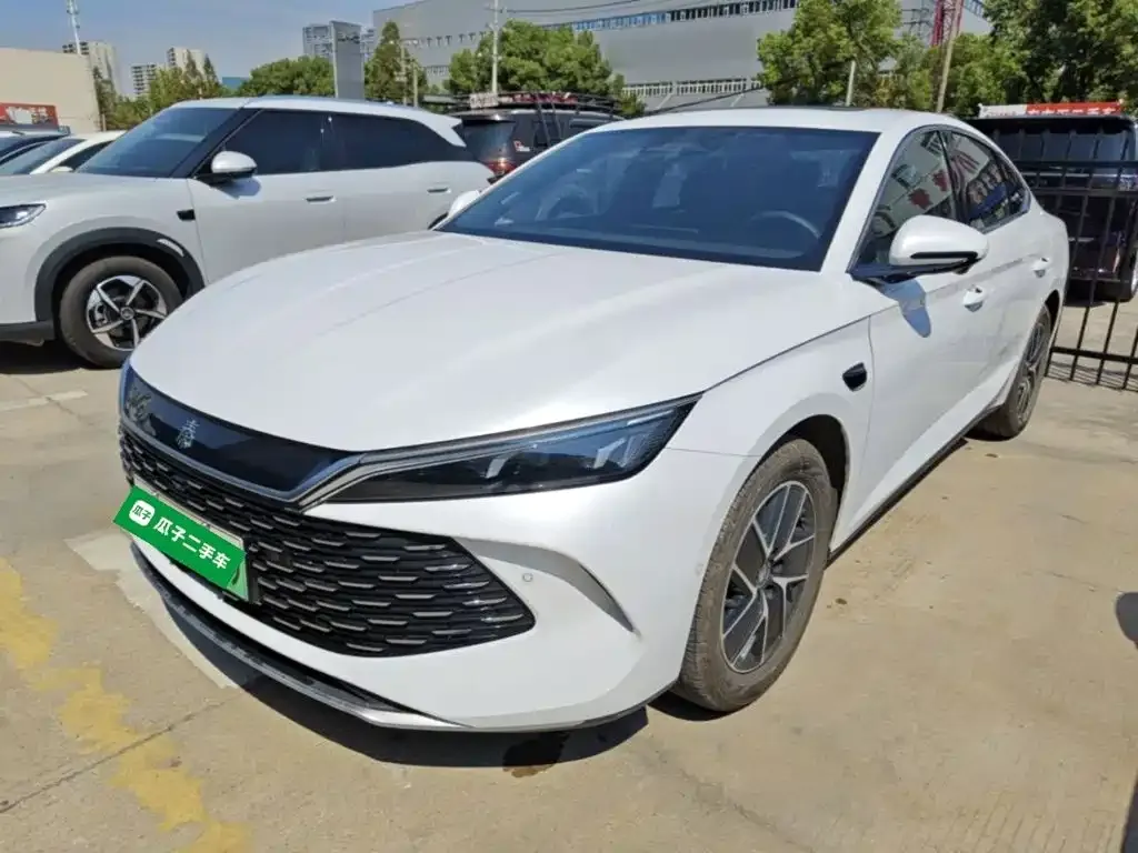 BYD Qin L — фото 9