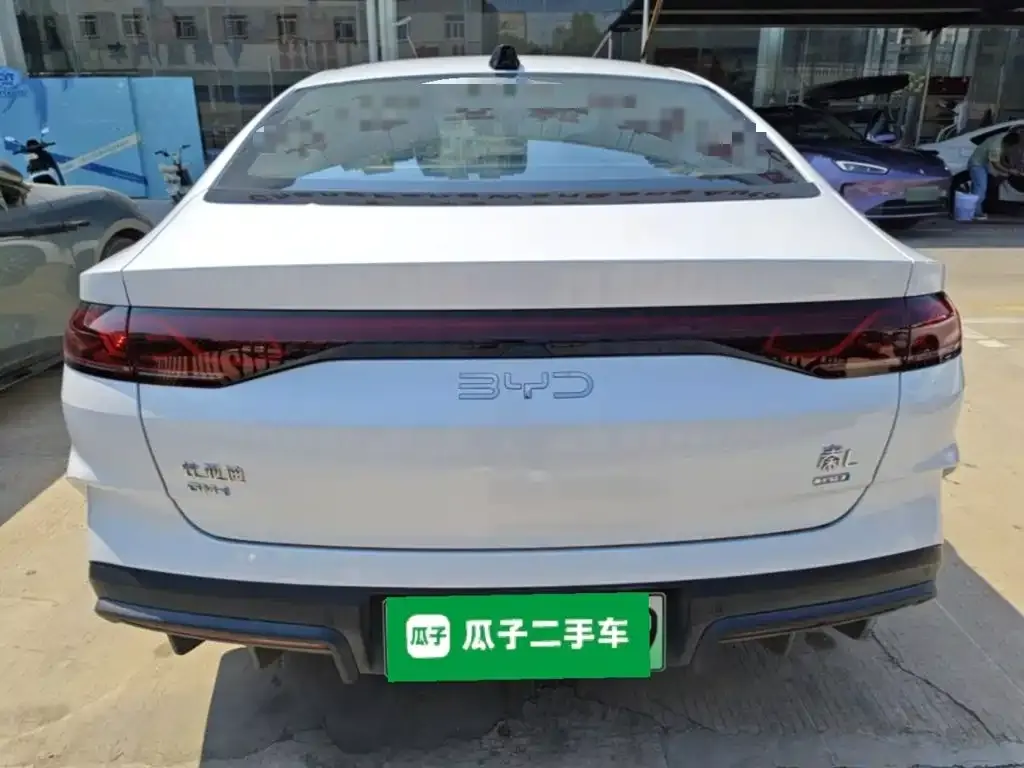 BYD Qin L — фото 3