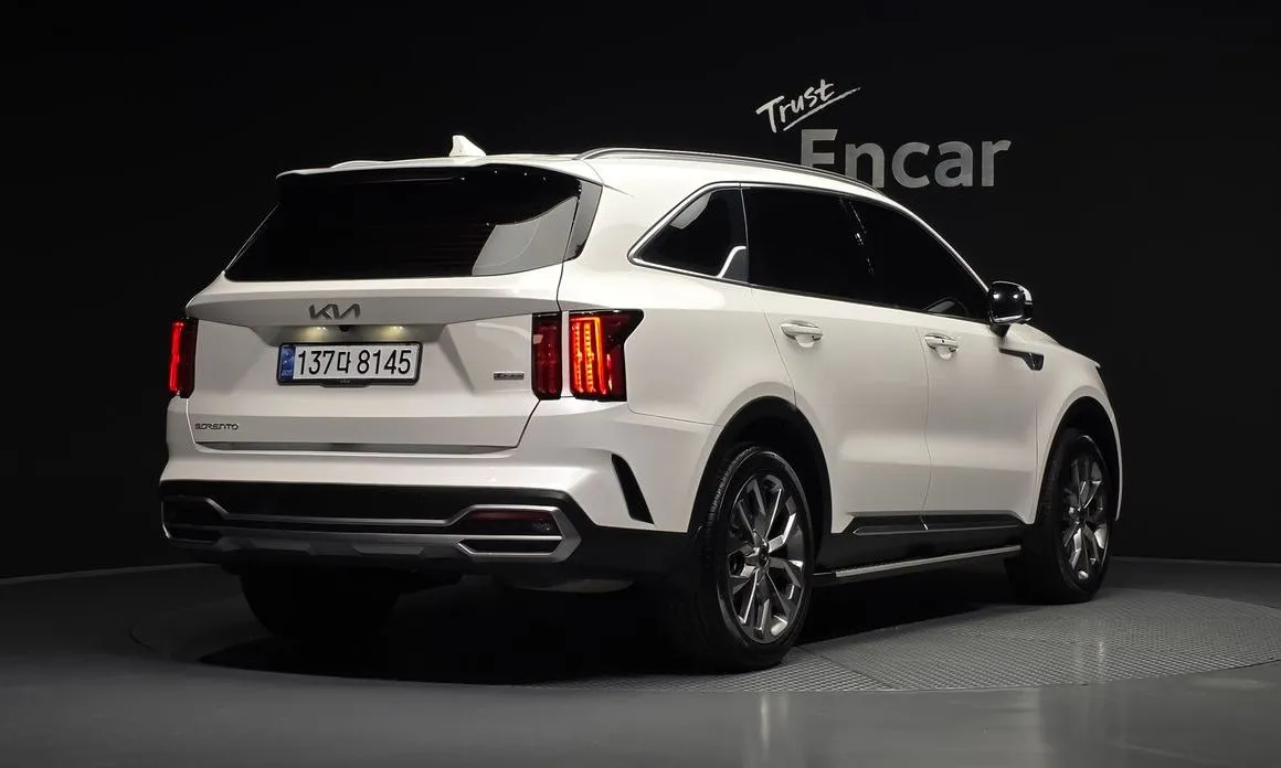 Kia Sorento — фото 4