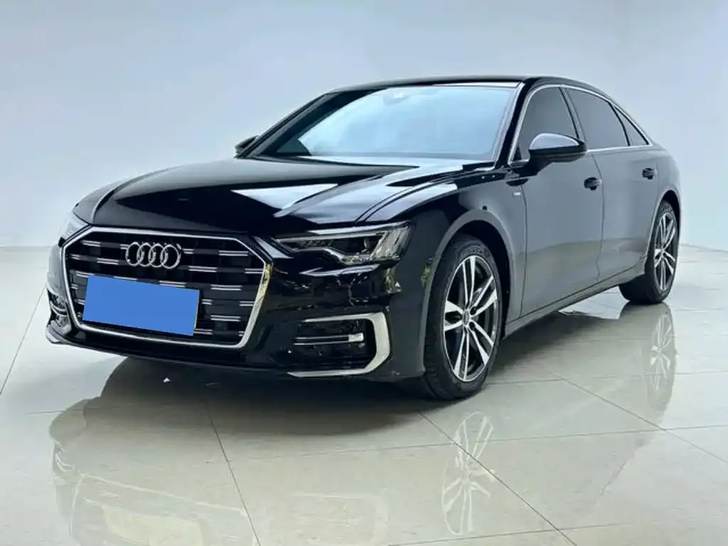 Audi A6L — фото 1