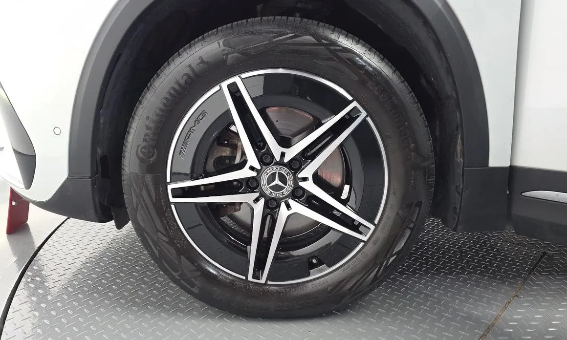 Mercedes-Benz EQA — фото 10