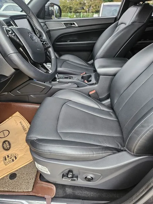 KG Mobility (Ssangyong) Rexton — фото 4