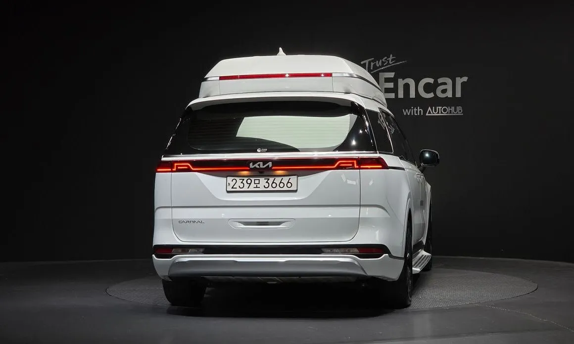 Kia Carnival — фото 10