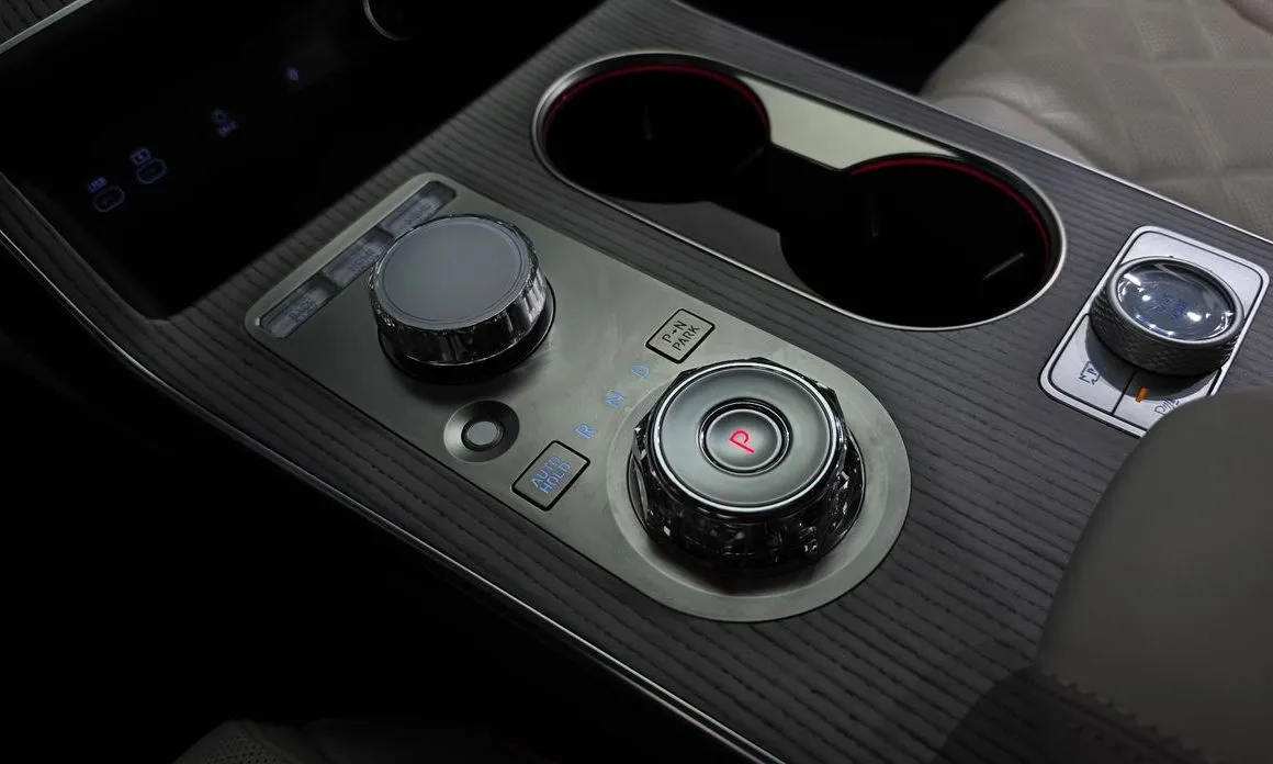 Genesis GV80 — фото 2
