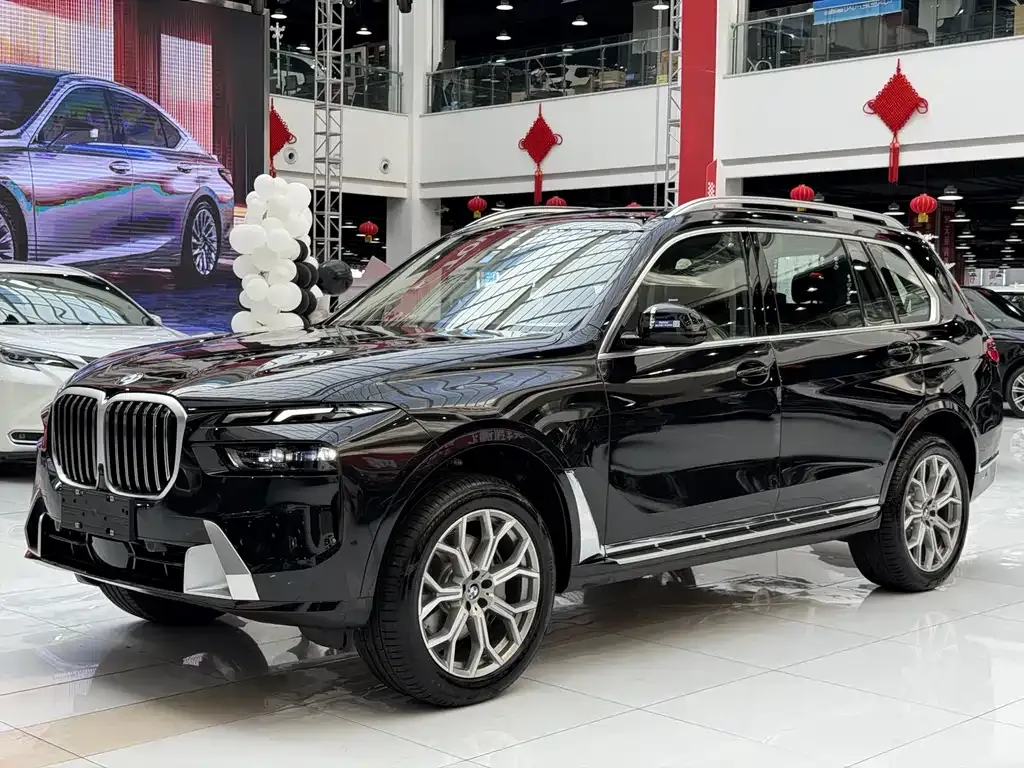 BMW X7 — фото 1