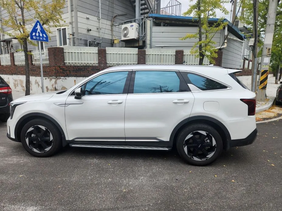 Kia Sorento — фото 4