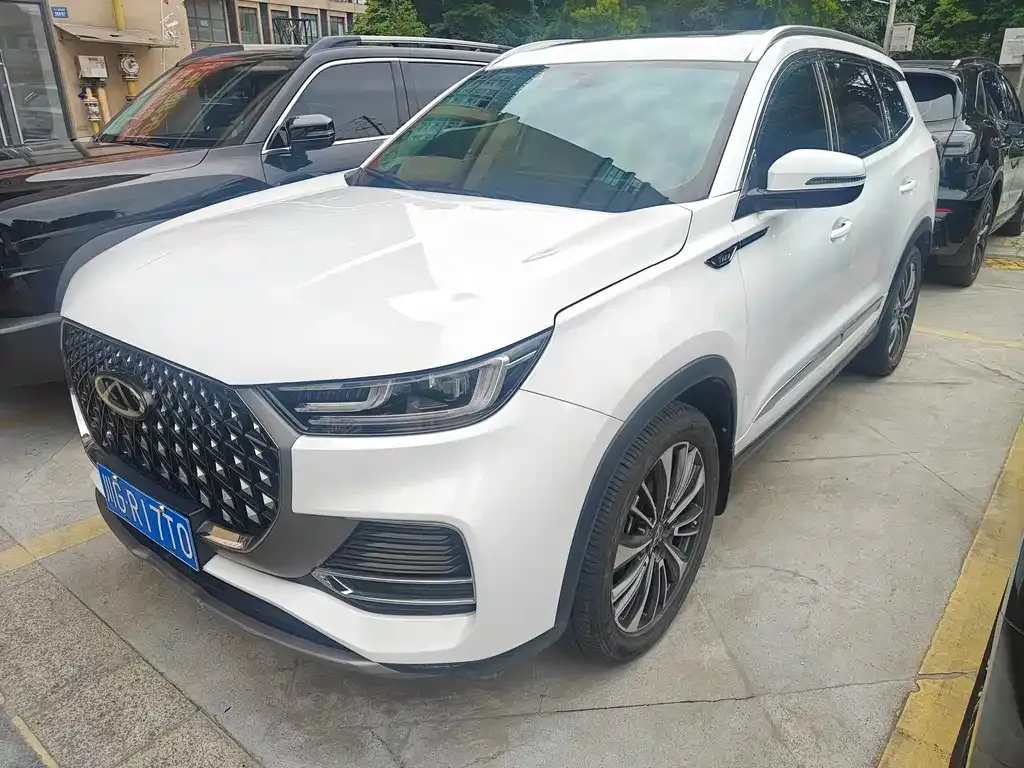 Chery Tiggo 8 — фото 1