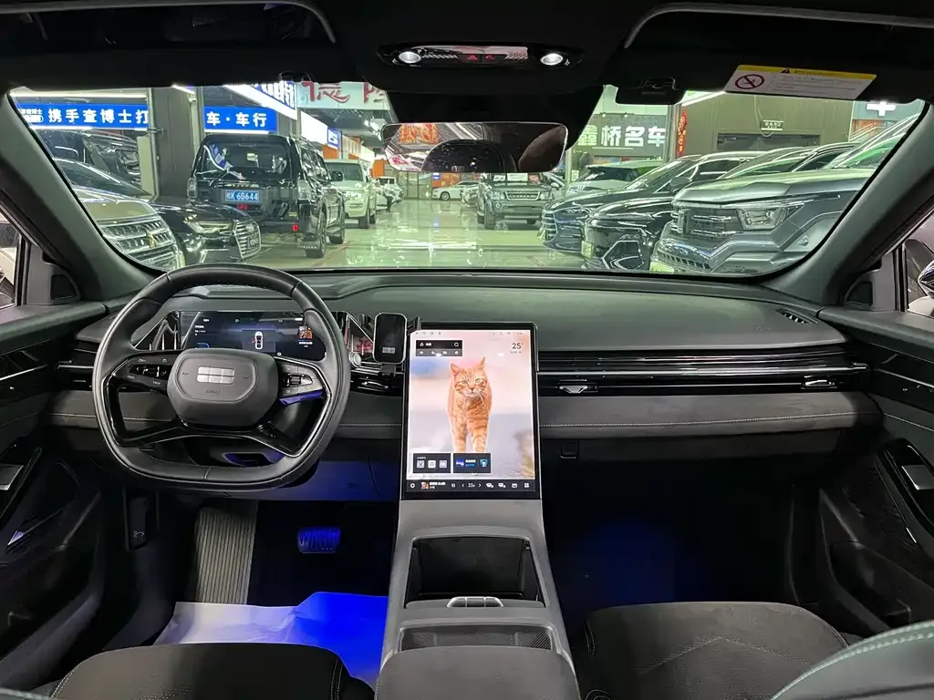 Geely Galaxy L6 — фото 4