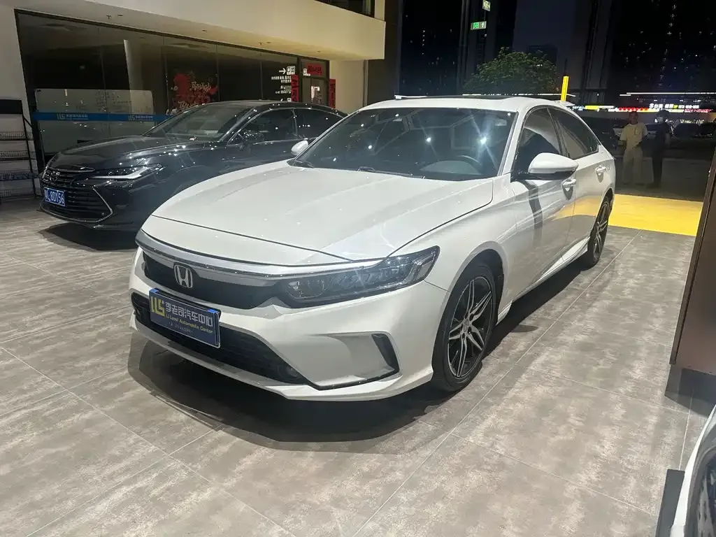 Honda Inspire — фото 1