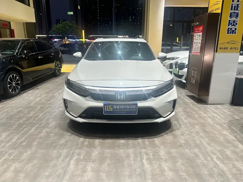 Honda Inspire — фото 3