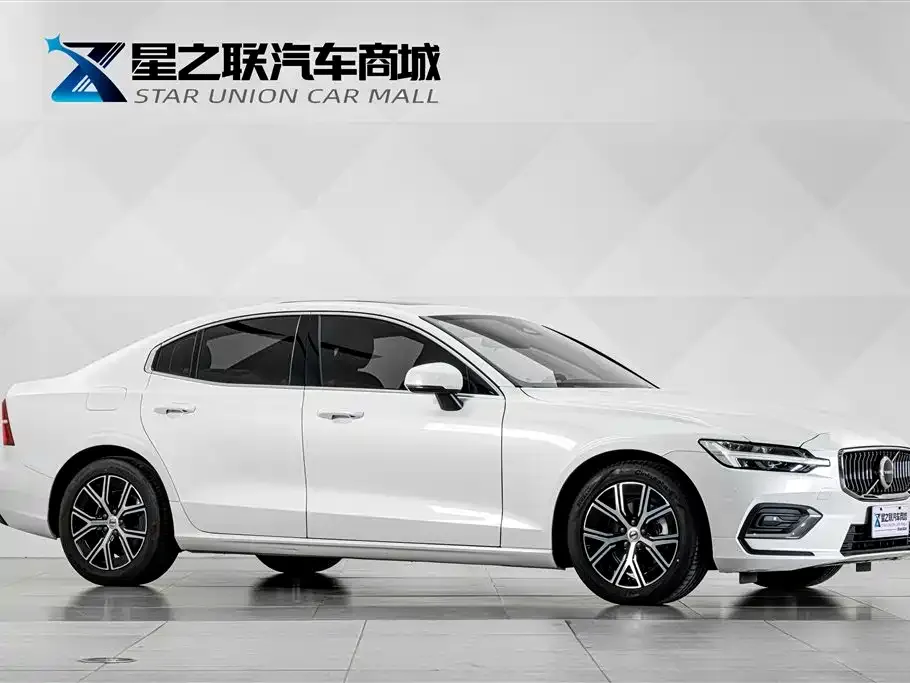 Volvo S60 — фото 2