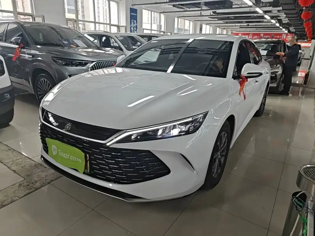 BYD Qin L — фото 1