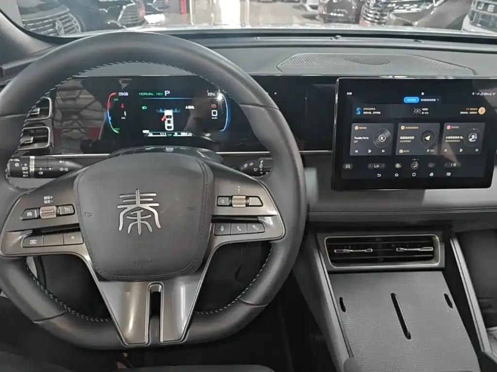 BYD Qin L — фото 7