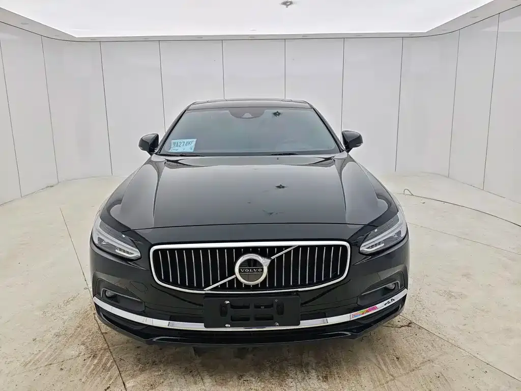 Volvo S90 — фото 10