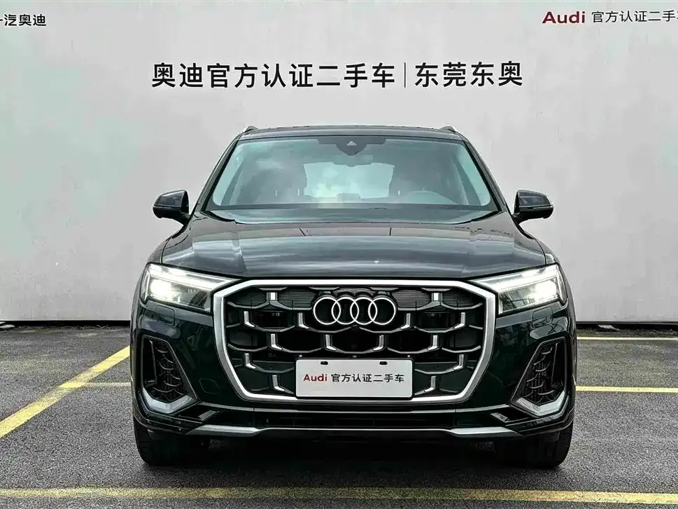 Audi Q7 — фото 5
