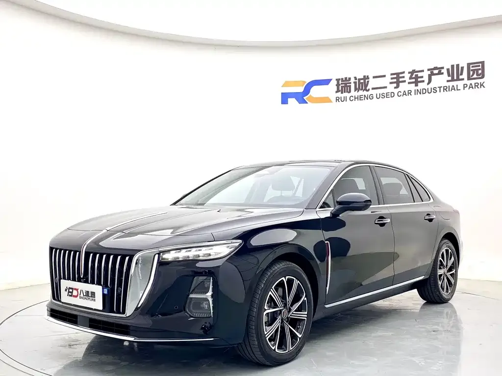Hongqi H5 PHEV — фото 1