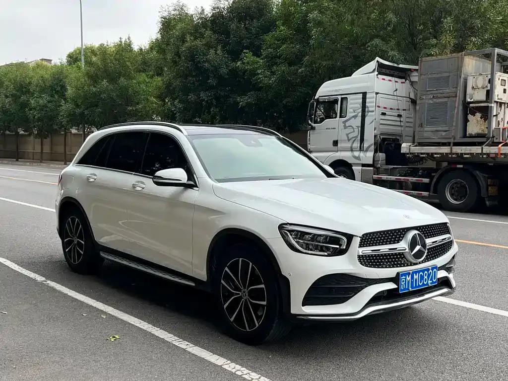 Mercedes-Benz GLC — фото 4